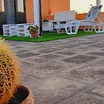 Casa Solarium Cuore Del Salento Terrazza Privata Panoramica 2 Piano 別荘 ガラトーネ